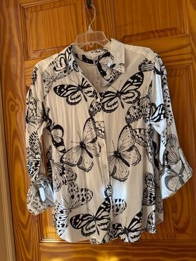 Jane and Delancey Black and White Butterfly Button-Down Shirt